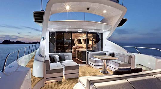 Charter Yacht Eva Aftdeck